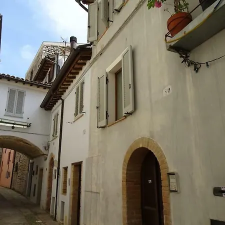 Camera Pinta Appartamento Spoleto
